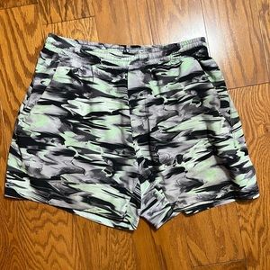 Lululemon pace breaker 5in inseam